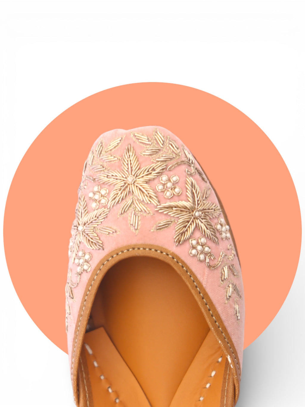 Light pink base velvet jutti
