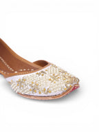 White Pearl Work Jutti