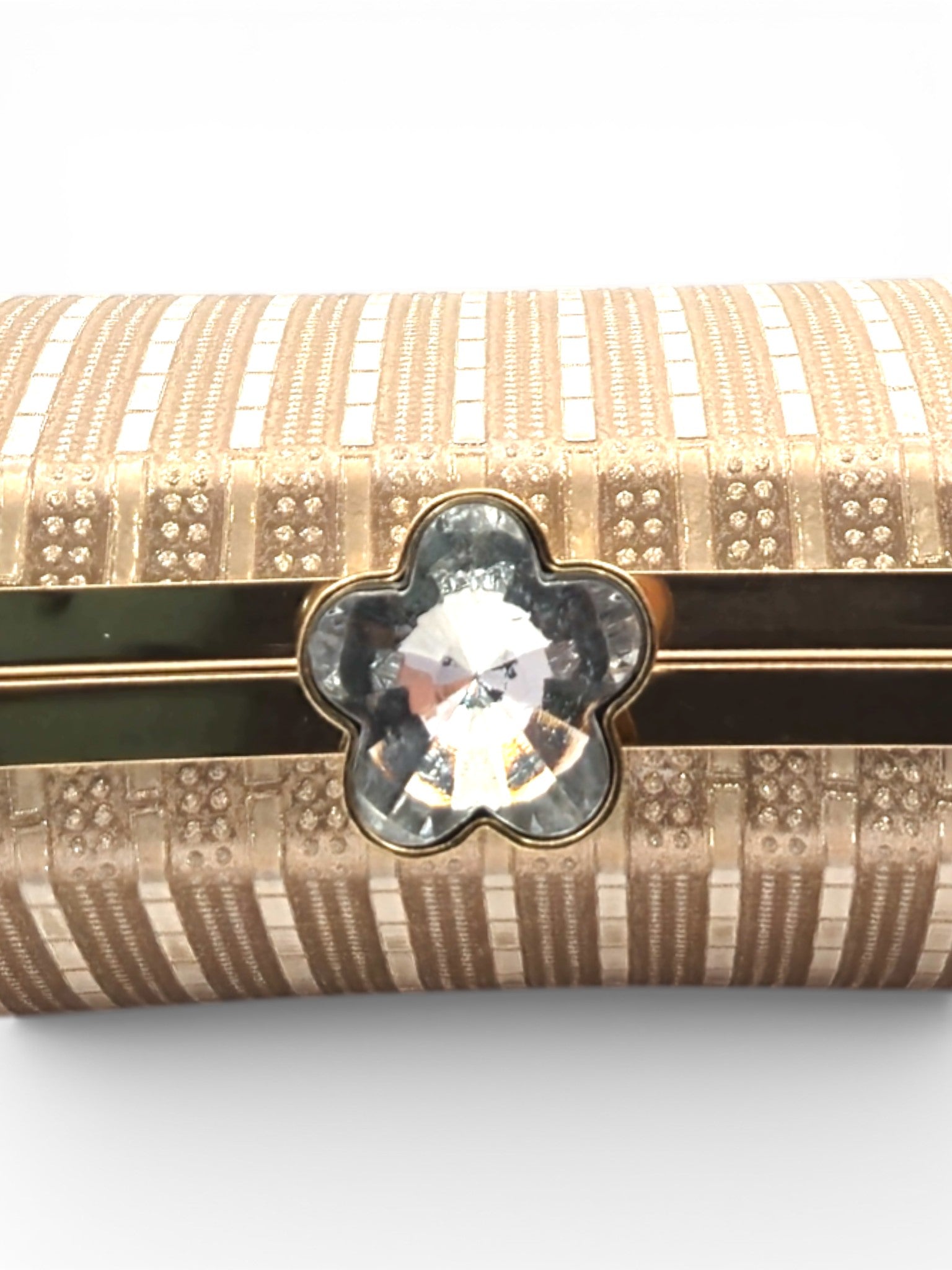 Royal Radiance clutches
