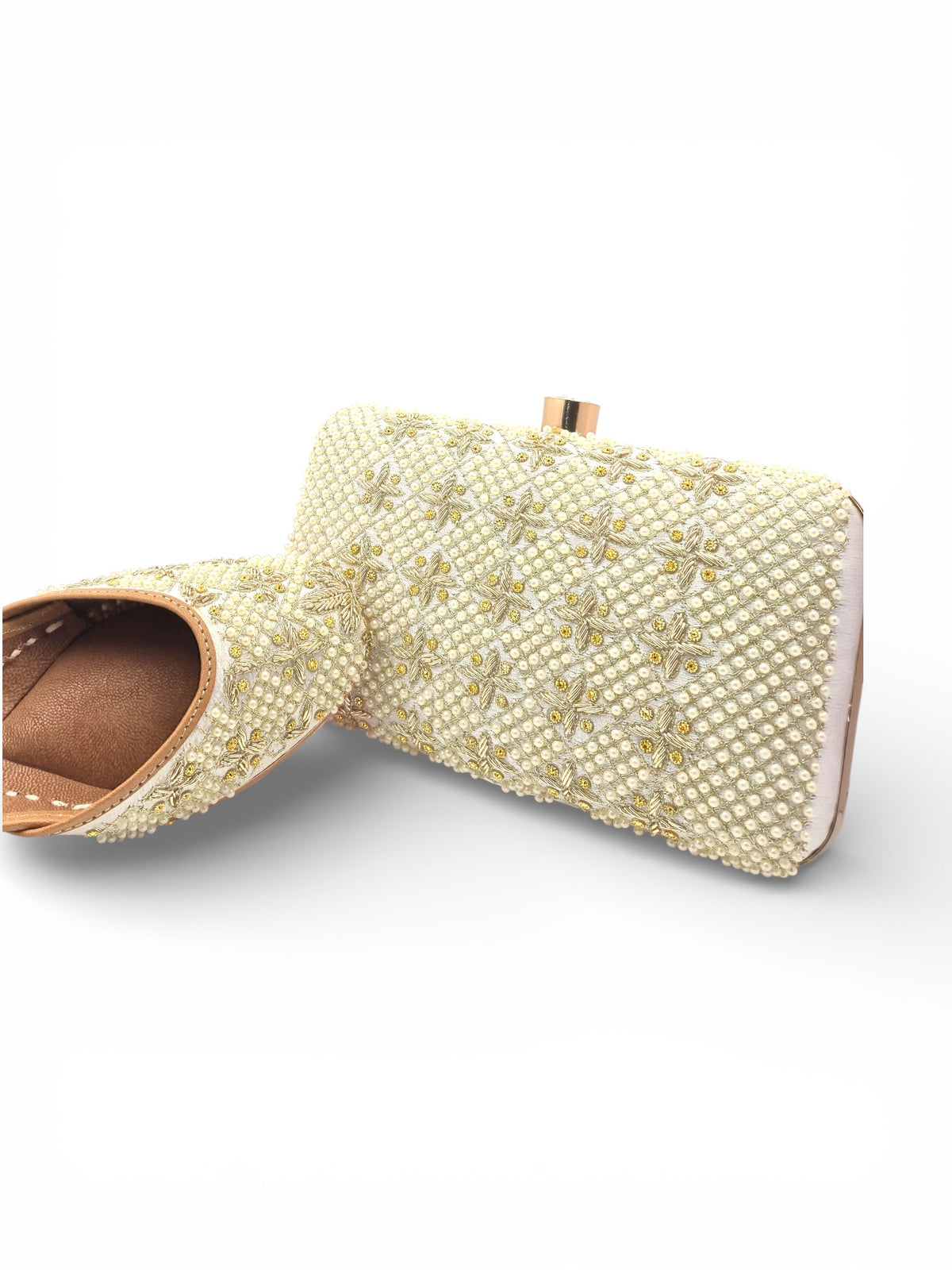 Ivory Bliss Jutti