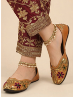 Sunehri Phulkari