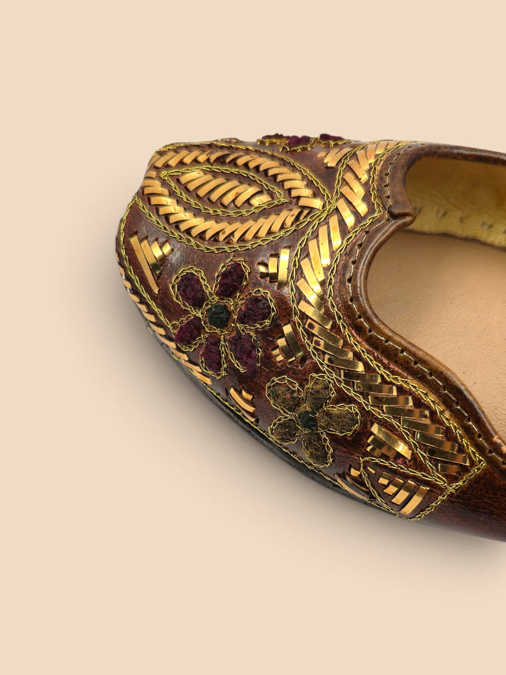 Sunehri Phulkari