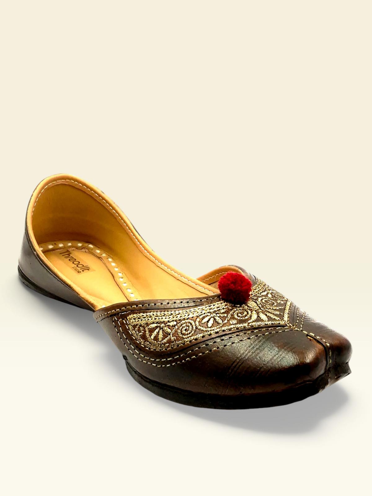 Traditional Heritage Jutti (Crimson Pop)